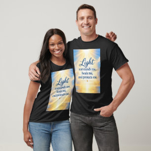Camiseta A Luz Me Envolve, Me Cura e Me Protege.
