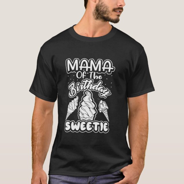 Camiseta A Mãe Do Sorvete De Aniversário Corresponde (Frente)
