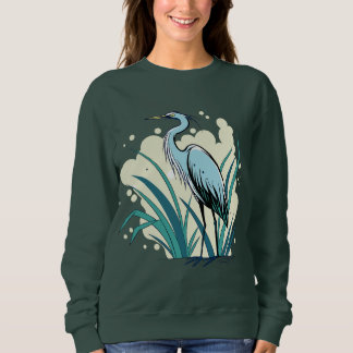 Camiseta A Majestic Blue Heron Stands Tall In A Vibrant Nat