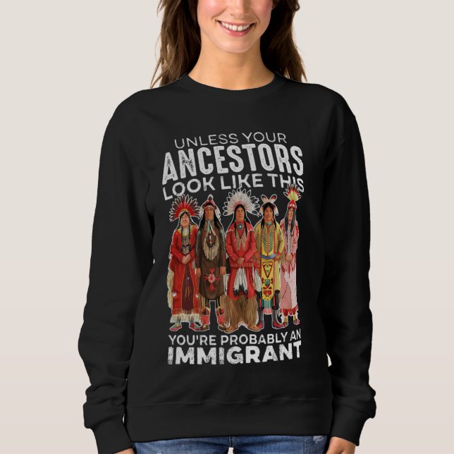 Camiseta A Menos Que Seus Ancestrais Se Pareçam Com Isso... (Frente)