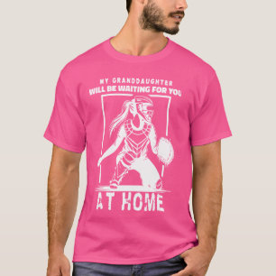 Camiseta A Minha Avó Estará À Sua Espera Em Casa