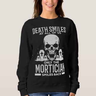 Camiseta A Morte Sorri Em Todos Nós Apenas O Sorriso Mortic