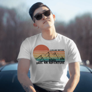 Camiseta A natureza do Retro 70s Hing Explore tem uma avent