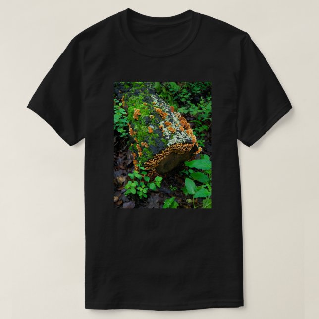 Camiseta A natureza é "tudo vestido e em lugar nenhum para  (Frente do Design)