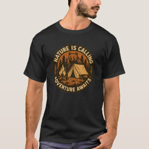Camiseta A natureza está ligando. Aventura espera! Inspiraç
