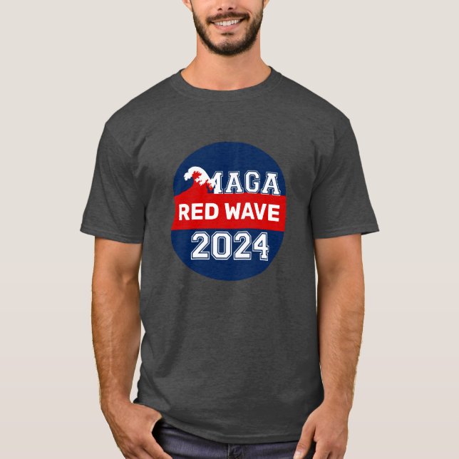 Camiseta A onda vermelha Ultra MAGA está chegando MAGA King (Frente)