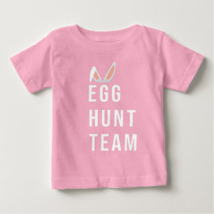 Camiseta A Páscoa da equipe de caça aos ovos, ele é pás