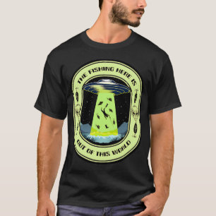 Camiseta A Pesca Aqui É Fora Deste Mundo UFO Fishing