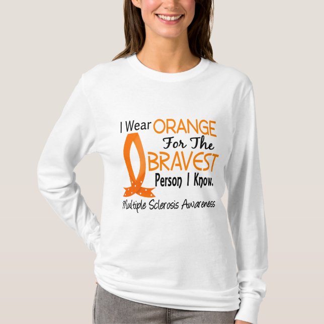 Camiseta A pessoa a mais brava eu sei a esclerose múltipla (Frente)