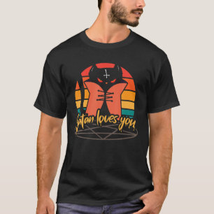 Camiseta A satã Te Ama Por Oculto Satânico De Gato Negro