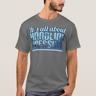 Camiseta A Saturação É Sobre Manipular Pressão