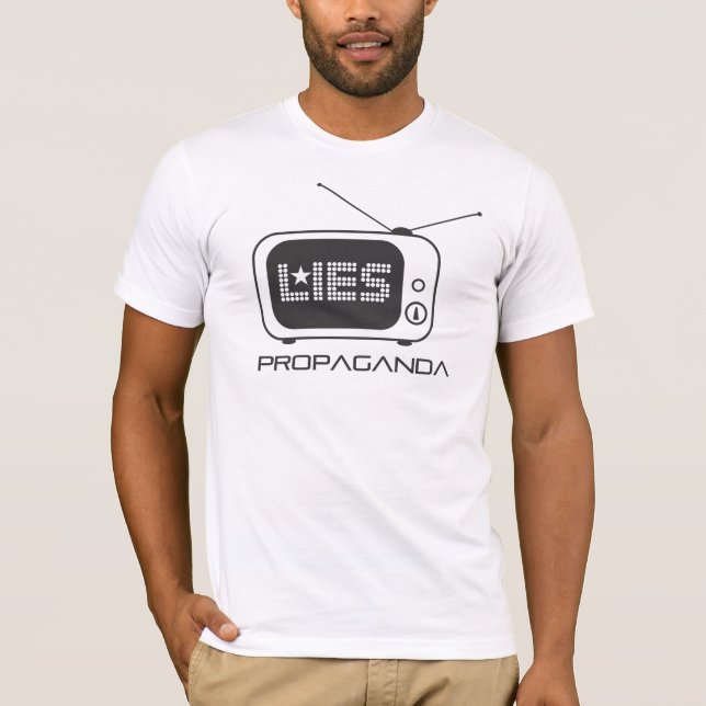 Camiseta A televisão é propaganda e encontra-se (Frente)