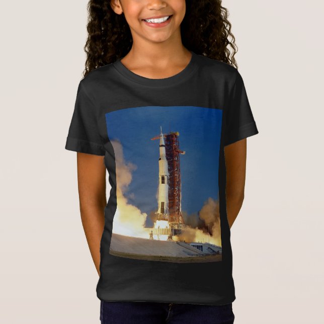 Camiseta A Terra agita como Saturno V irradia Skyward em Lu (Frente)