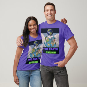 Camiseta A Terra está nas nossas mãos