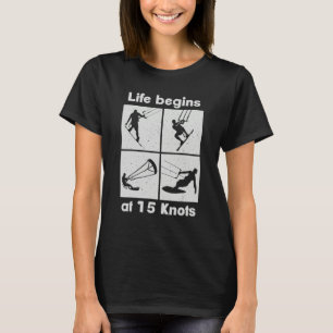 Camiseta A Vida Começa aos 15 Nós Estilo de Vida Design Vin