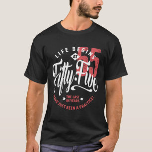 Camiseta A vida começa aos 55   55.o aniversário