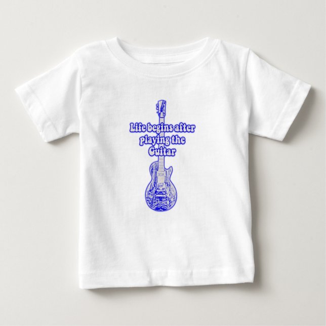 Camiseta A vida começa depois de tocar violão. (Frente)
