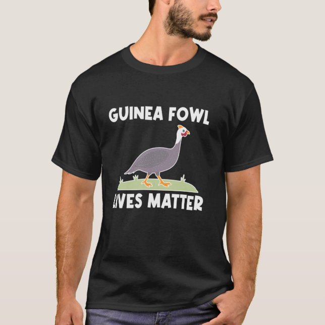 Camiseta A Vida Da Galinha Da Pintada É Importante (Frente)