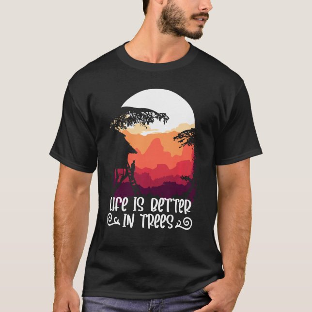 Camiseta A Vida De Treehouse É Melhor Em Árvores (Frente)