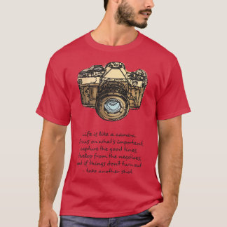 Camiseta A vida é como uma citação e ilustração da câmera