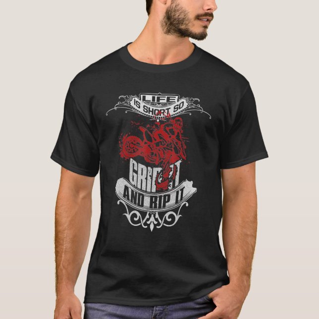 Camiseta A Vida É Curta, Então Segure-A E Põe-Na Em Motocro (Frente)