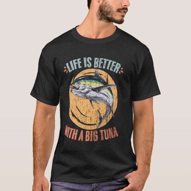 Camiseta A Vida É Melhor Atum Retro Caça de Atum E (Frente)