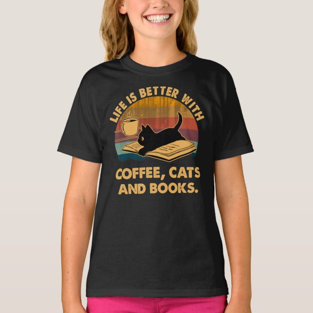 Camiseta A vida é melhor com cafés e livros Clássicos (Frente)