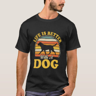 Camiseta A Vida É Melhor Com Um Cachorro Retro