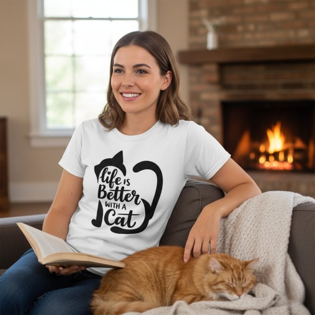 Camiseta A Vida é Melhor com um Gato Feminino (Criador carregado)