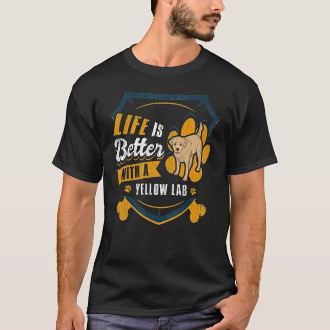 Camiseta A Vida É Melhor Com Um Proprietário De Cachorro Am (Frente)