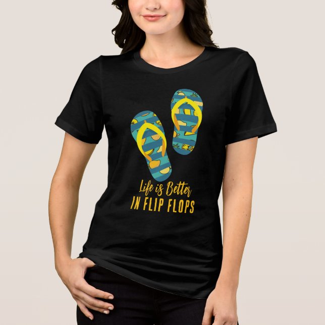Camiseta A vida é melhor em Chinelos, correspondência perso (Frente)