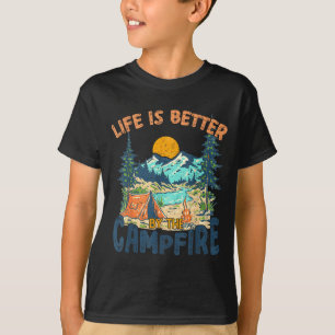 Camiseta A vida é melhor junto à fogueira de acampamento re