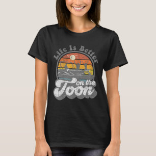 Camiseta A Vida é Melhor No Toon Barco de Pontão Divertido