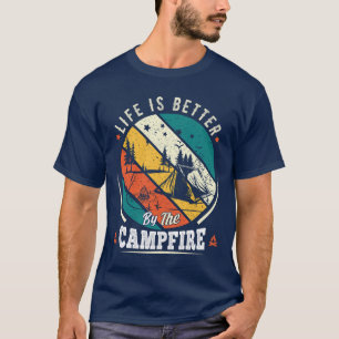 Camiseta A vida é melhor pelo acampamento do Camp Engraçado