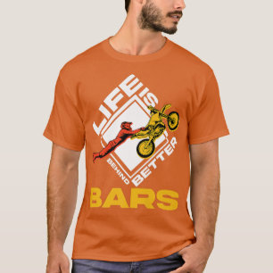 Camiseta A Vida É Melhor Por Trás Dos Bares Que Atravessam