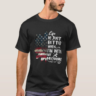 Camiseta A Vida É Melhor Quando Estou Com A Minha Mecânica