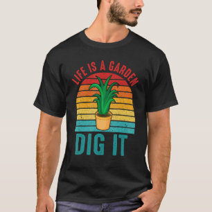Camiseta A Vida É Um Jardim Cave-o Jardineiro 1