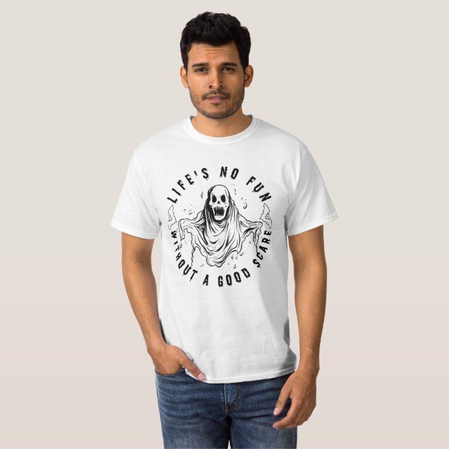 Camiseta A vida fantasma sem um bom medo (Frente Completa)