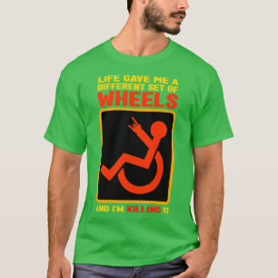 Camiseta A Vida Me Deu Um Conjunto Diferente De Rodas E Mat