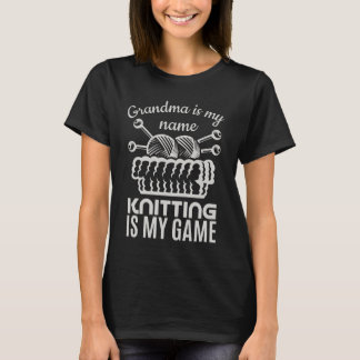 Camiseta A Vovó É O Meu Nome A Matar É O Meu Jogo