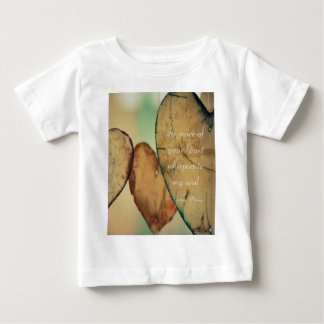 Camiseta A Voz Do Seu Coração Sussurra Para Minha Alma