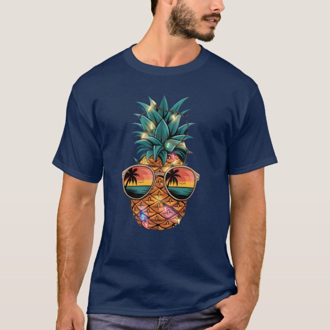 Camiseta Abacaxi Árvore de Natal Luzes de sol Mulheres (Frente)