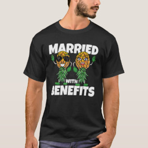 Camiseta Abacaxi Invertido Casado com Benefícios Invertidos
