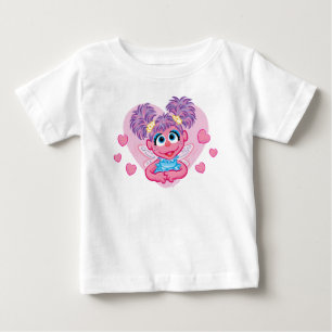 Camiseta Abby Cadabby Namorados Hearts Graphic