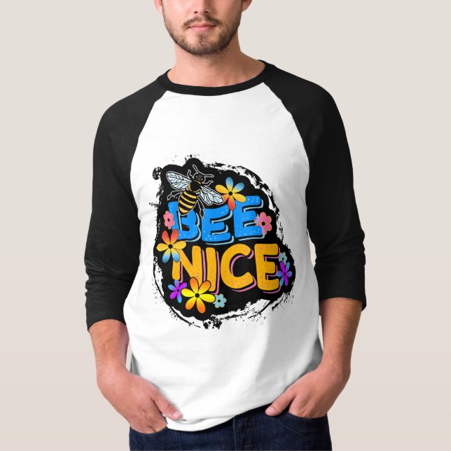CAMISETA ABELHAS SIMPÁTICAS FLORES COLORIDAS FLORAIS  (Frente)