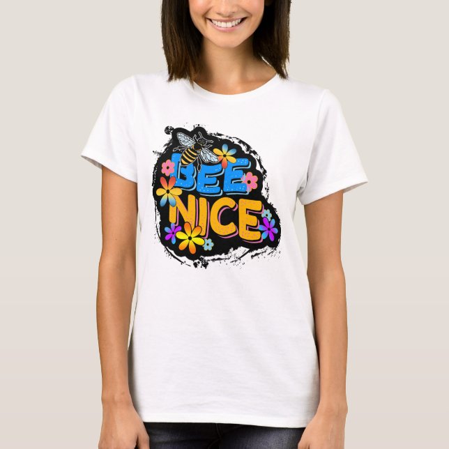 CAMISETA ABELHAS SIMPÁTICAS FLORES COLORIDAS FLORAIS  (Frente)