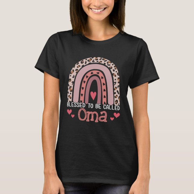 Camiseta Abençoado Seja Chamado Oma Rainbow Leopard Print M (Frente)
