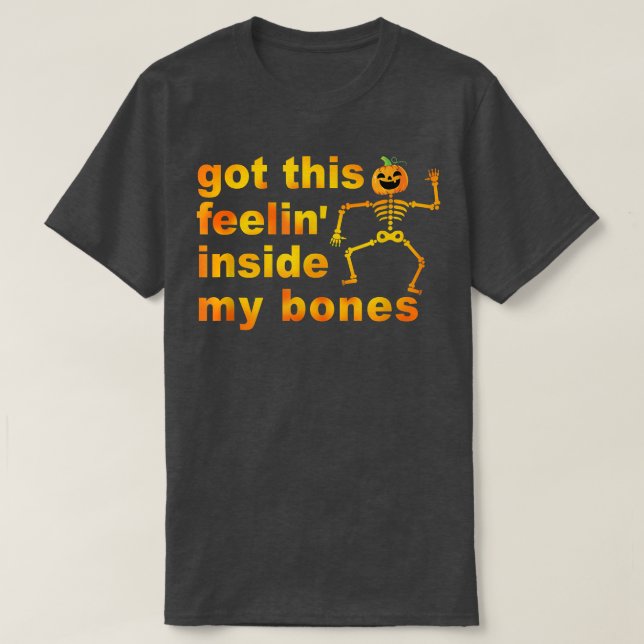 Camiseta Abobora de Halloween com esse sentimento dentro do (Frente do Design)