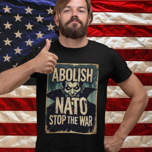 Camiseta Abolir o Natal Halloween Vampiro Anti-Guerra Paz