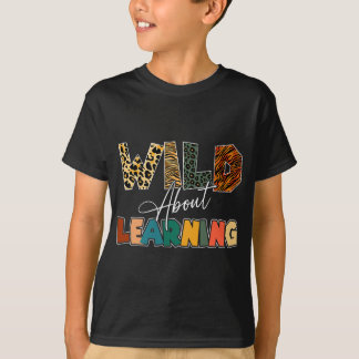 Camiseta About Learning Leopard Teacher Back To School Teac